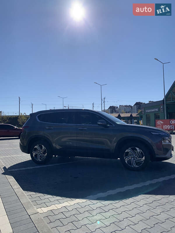 Позашляховик / Кросовер Hyundai Santa FE 2021 в Ірпені