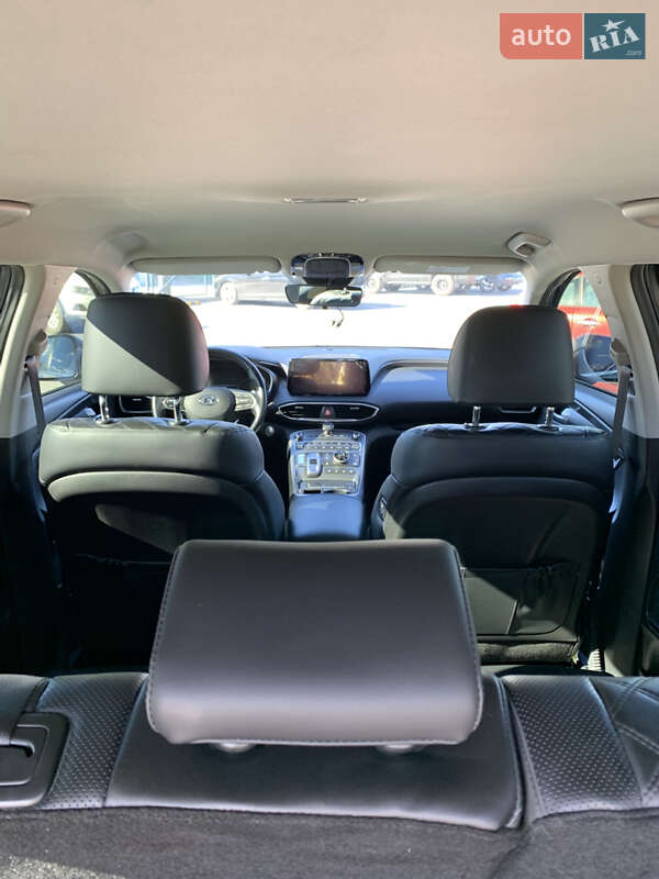 Позашляховик / Кросовер Hyundai Santa FE 2021 в Ірпені