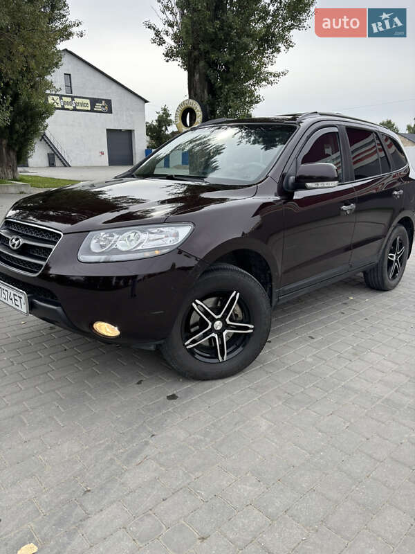 Внедорожник / Кроссовер Hyundai Santa FE 2009 в 