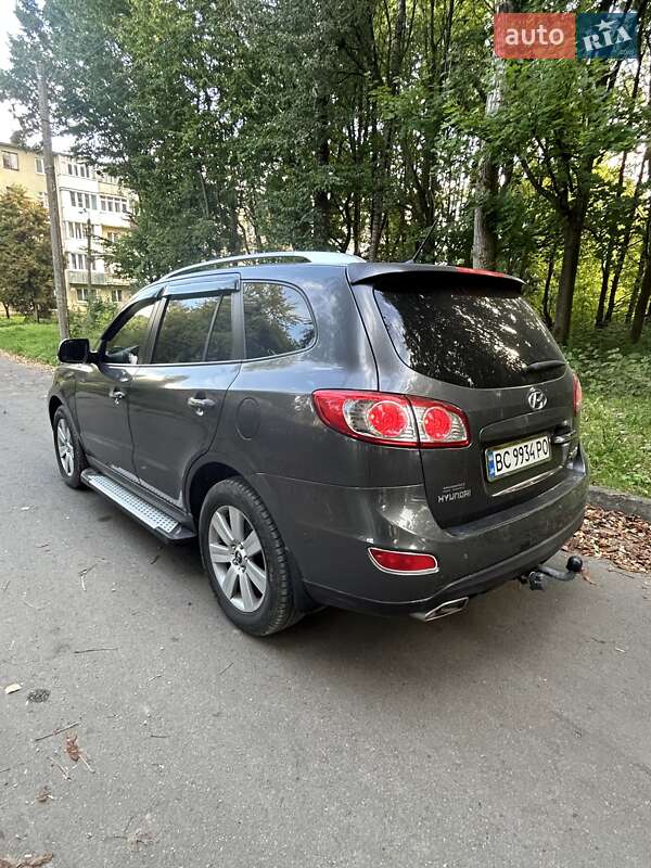 Позашляховик / Кросовер Hyundai Santa FE 2010 в Львові