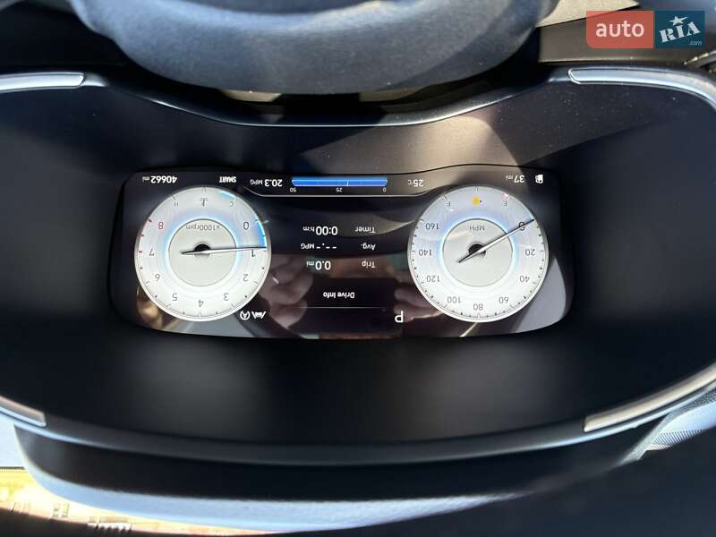 Внедорожник / Кроссовер Hyundai Santa FE 2022 в Черновцах