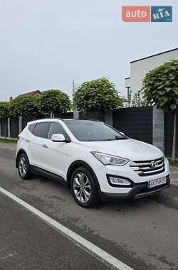 Внедорожник / Кроссовер Hyundai Santa FE 2013 в Киеве