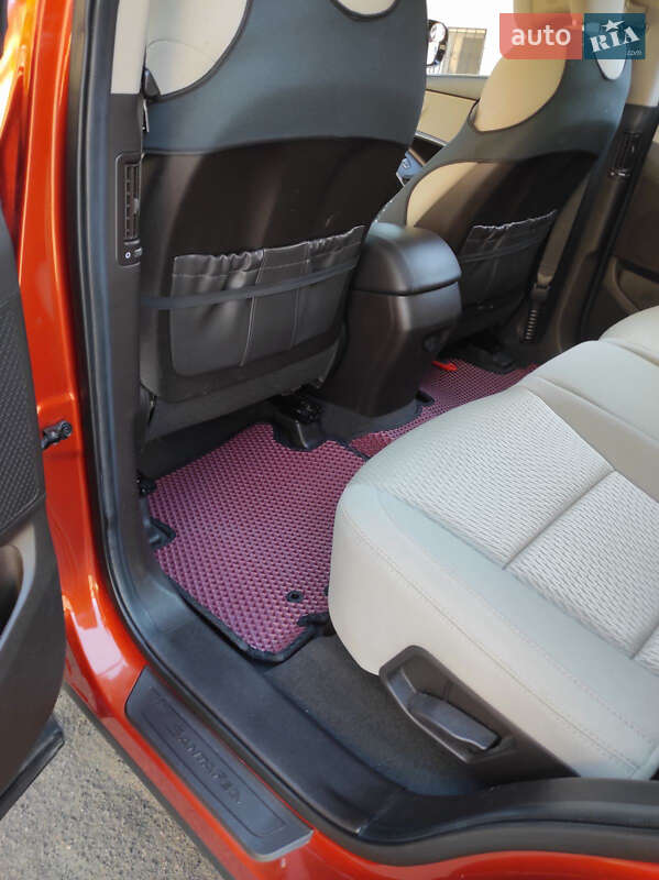 Позашляховик / Кросовер Hyundai Santa FE 2012 в Подільську