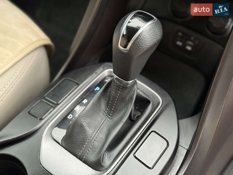 Позашляховик / Кросовер Hyundai Santa FE 2015 в Тернополі