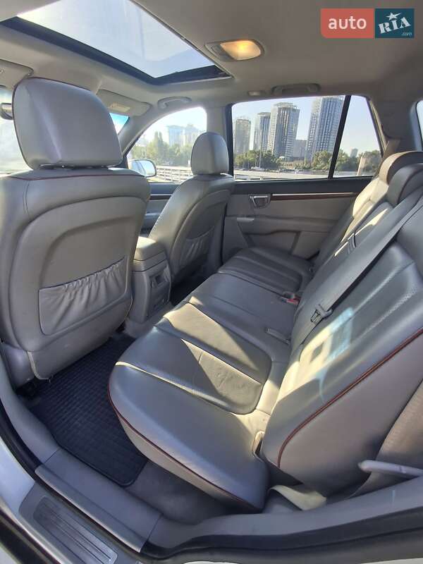 Внедорожник / Кроссовер Hyundai Santa FE 2008 в Киеве фото 9 Внедорожник / Кроссовер Hyundai Santa FE 2008 в Киеве