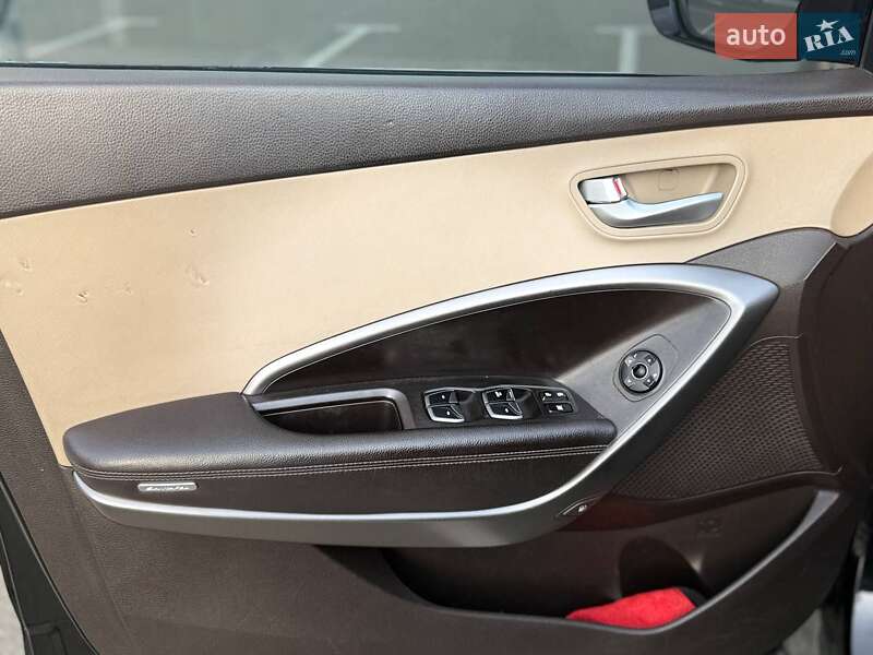 Позашляховик / Кросовер Hyundai Santa FE 2013 в Києві фото 22 Позашляховик / Кросовер Hyundai Santa FE 2013 в Києві