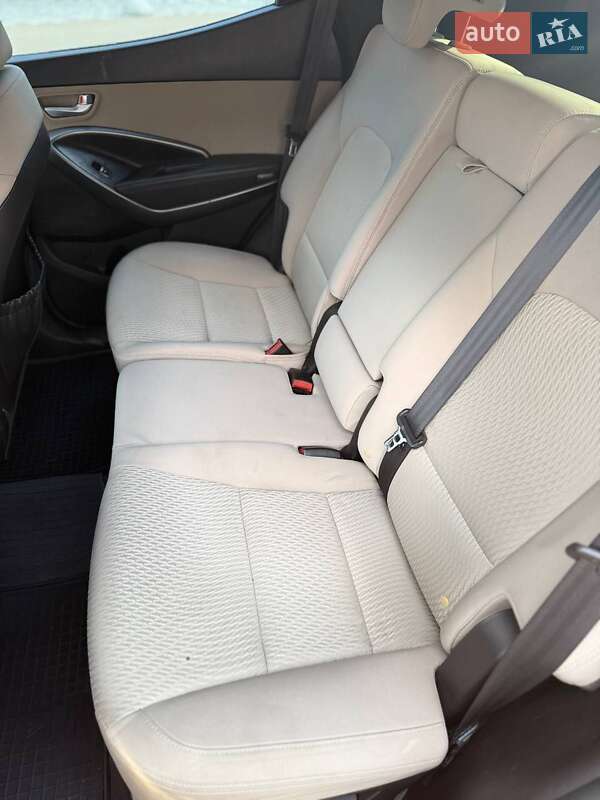Позашляховик / Кросовер Hyundai Santa FE 2013 в Києві фото 27 Позашляховик / Кросовер Hyundai Santa FE 2013 в Києві
