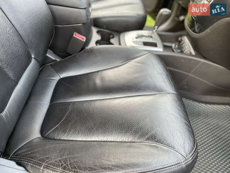 Внедорожник / Кроссовер Hyundai Santa FE 2011 в Староконстантинове фото 28 Внедорожник / Кроссовер Hyundai Santa FE 2011 в Староконстантинове