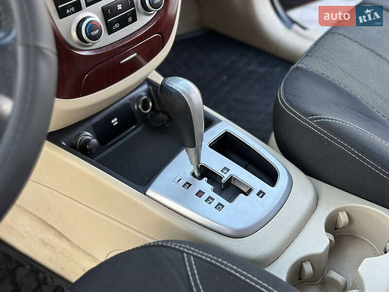 Позашляховик / Кросовер Hyundai Santa FE 2008 в Одесі фото 24 Позашляховик / Кросовер Hyundai Santa FE 2008 в Одесі