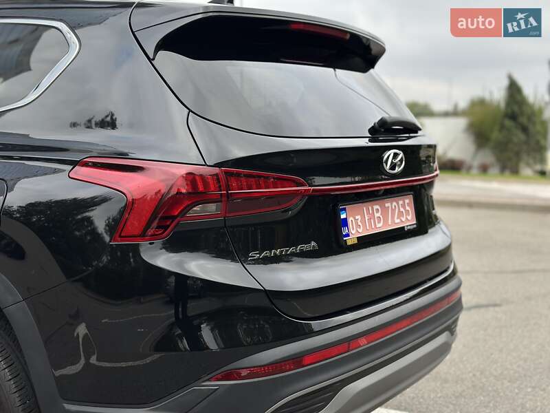 Позашляховик / Кросовер Hyundai Santa FE 2021 в Києві