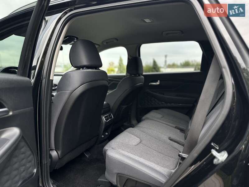 Позашляховик / Кросовер Hyundai Santa FE 2021 в Києві