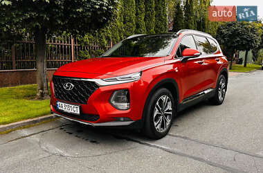 Внедорожник / Кроссовер Hyundai Santa FE 2018 в Киеве