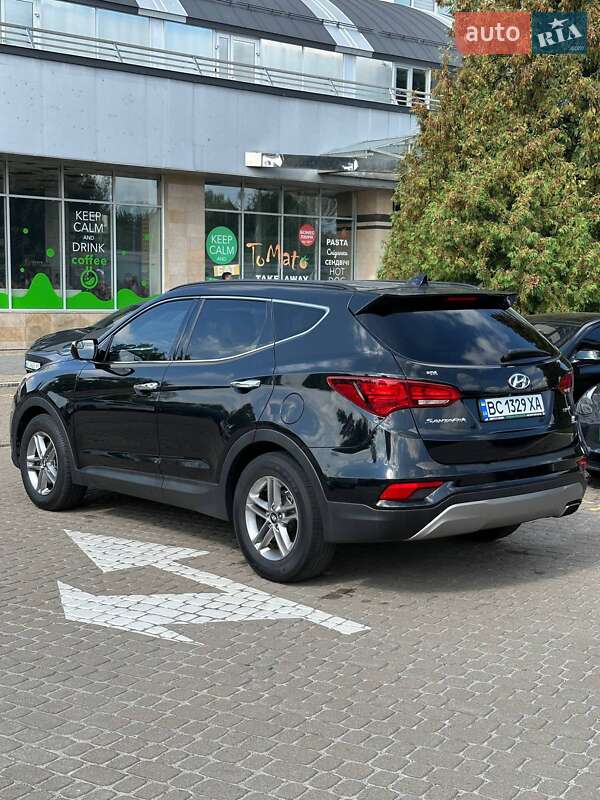 Внедорожник / Кроссовер Hyundai Santa FE 2017 в Львове
