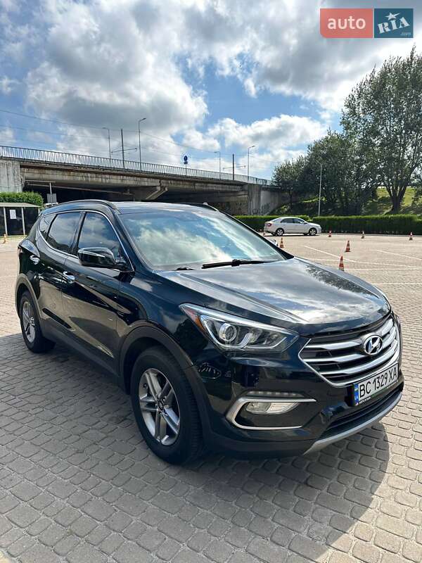 Внедорожник / Кроссовер Hyundai Santa FE 2017 в Львове