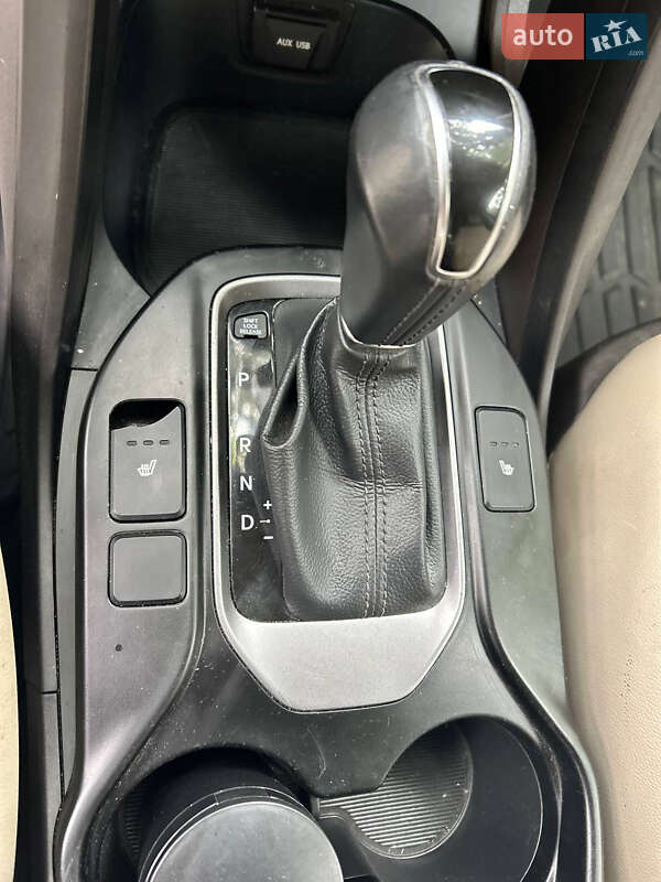 Позашляховик / Кросовер Hyundai Santa FE 2014 в Коломиї