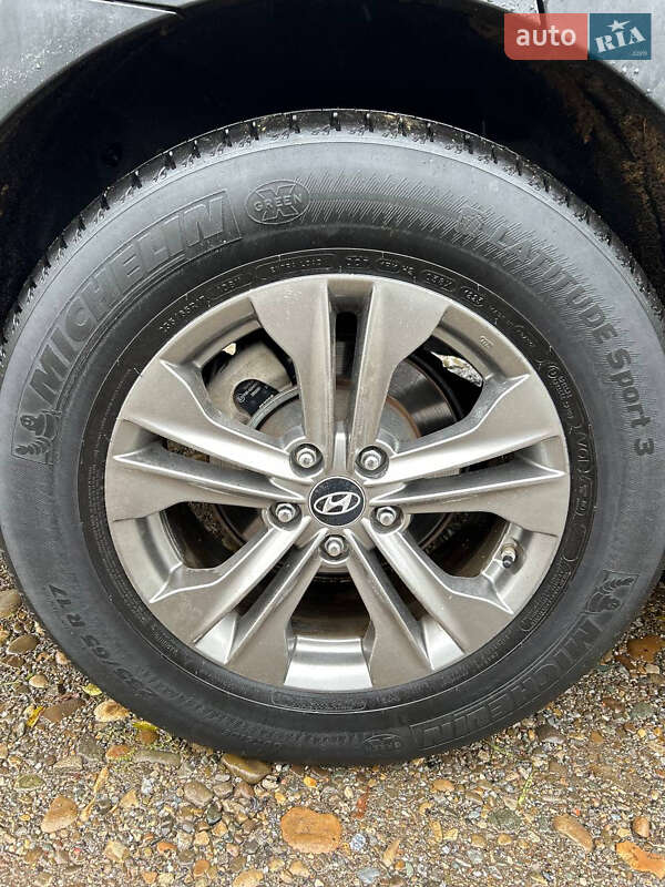 Позашляховик / Кросовер Hyundai Santa FE 2014 в Коломиї