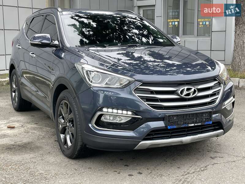 Позашляховик / Кросовер Hyundai Santa FE 2017 в Києві фото 4 Позашляховик / Кросовер Hyundai Santa FE 2017 в Києві