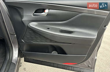 Внедорожник / Кроссовер Hyundai Santa FE 2020 в 