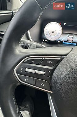 Внедорожник / Кроссовер Hyundai Santa FE 2020 в 