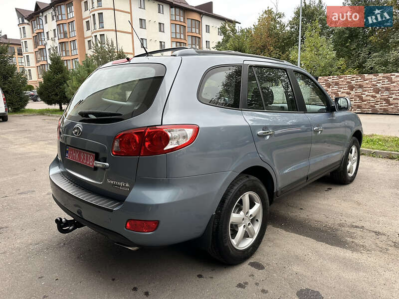 Внедорожник / Кроссовер Hyundai Santa FE 2009 в Ровно