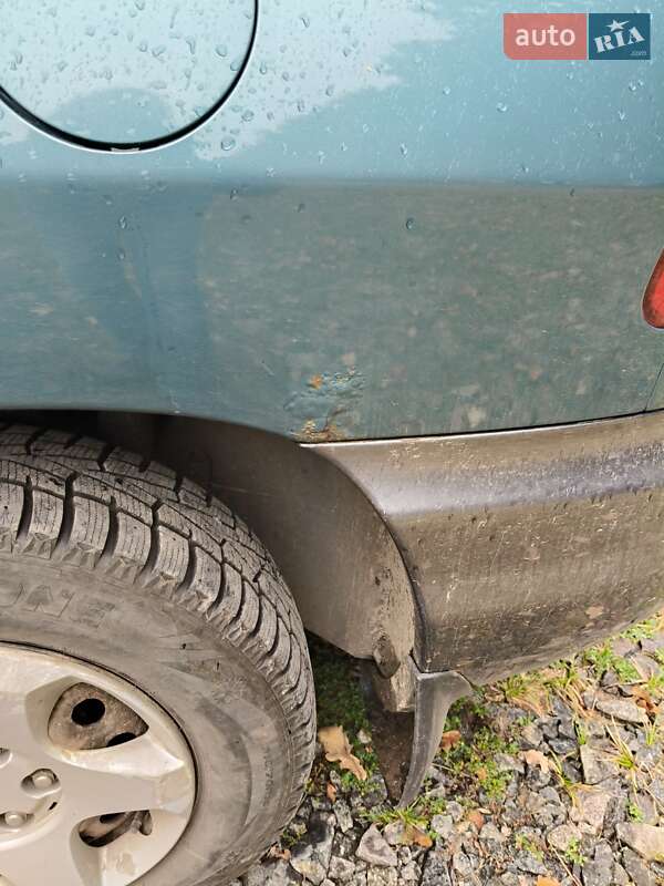 Позашляховик / Кросовер Hyundai Santa FE 2002 в Чернігові