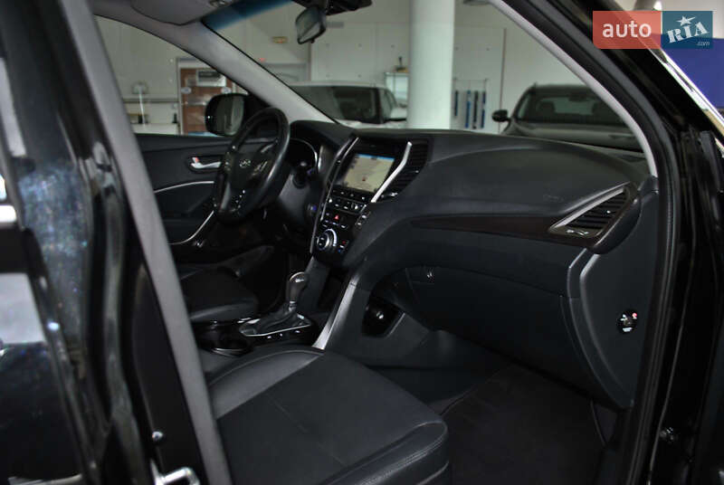 Позашляховик / Кросовер Hyundai Santa FE 2016 в Рівному фото 44 Позашляховик / Кросовер Hyundai Santa FE 2016 в Рівному