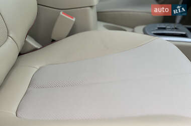 Внедорожник / Кроссовер Hyundai Santa FE 2008 в 