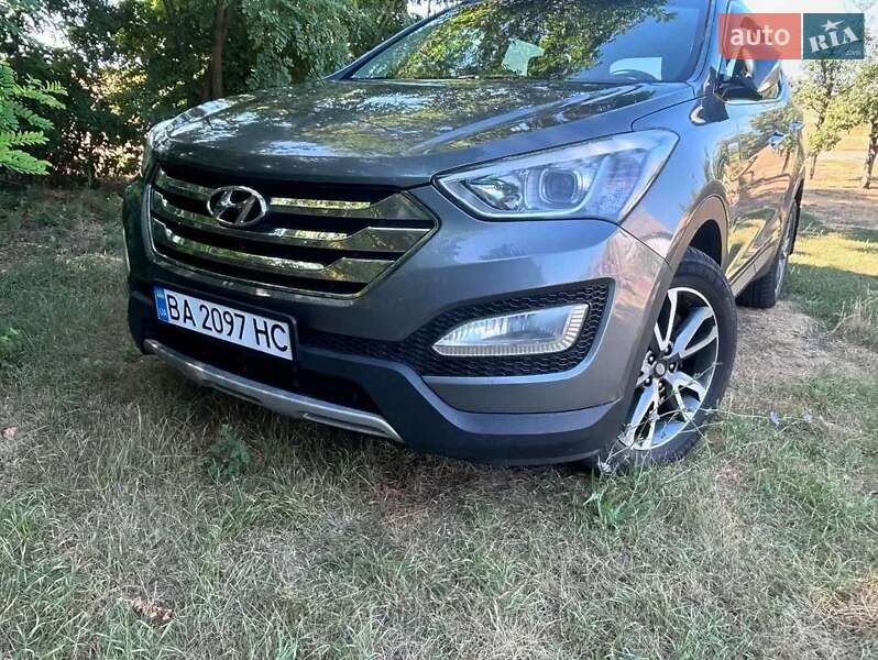 Внедорожник / Кроссовер Hyundai Santa FE 2013 в Львове