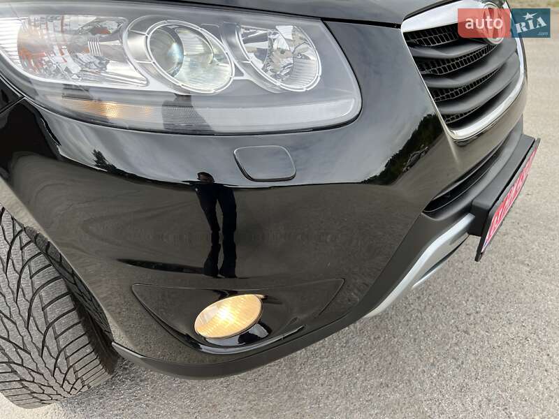 Внедорожник / Кроссовер Hyundai Santa FE 2012 в Радивилове