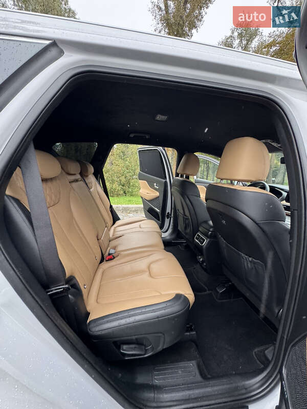 Позашляховик / Кросовер Hyundai Santa FE 2020 в Києві