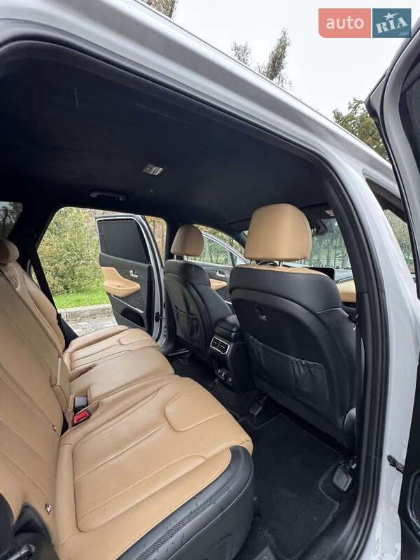 Позашляховик / Кросовер Hyundai Santa FE 2020 в Києві