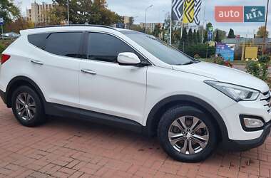 Внедорожник / Кроссовер Hyundai Santa FE 2014 в 