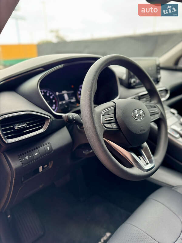 Внедорожник / Кроссовер Hyundai Santa FE 2023 в Одессе