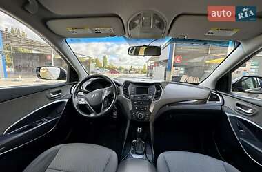 Позашляховик / Кросовер Hyundai Santa FE 2018 в 