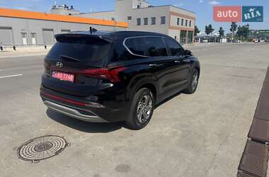 Внедорожник / Кроссовер Hyundai Santa FE 2021 в 