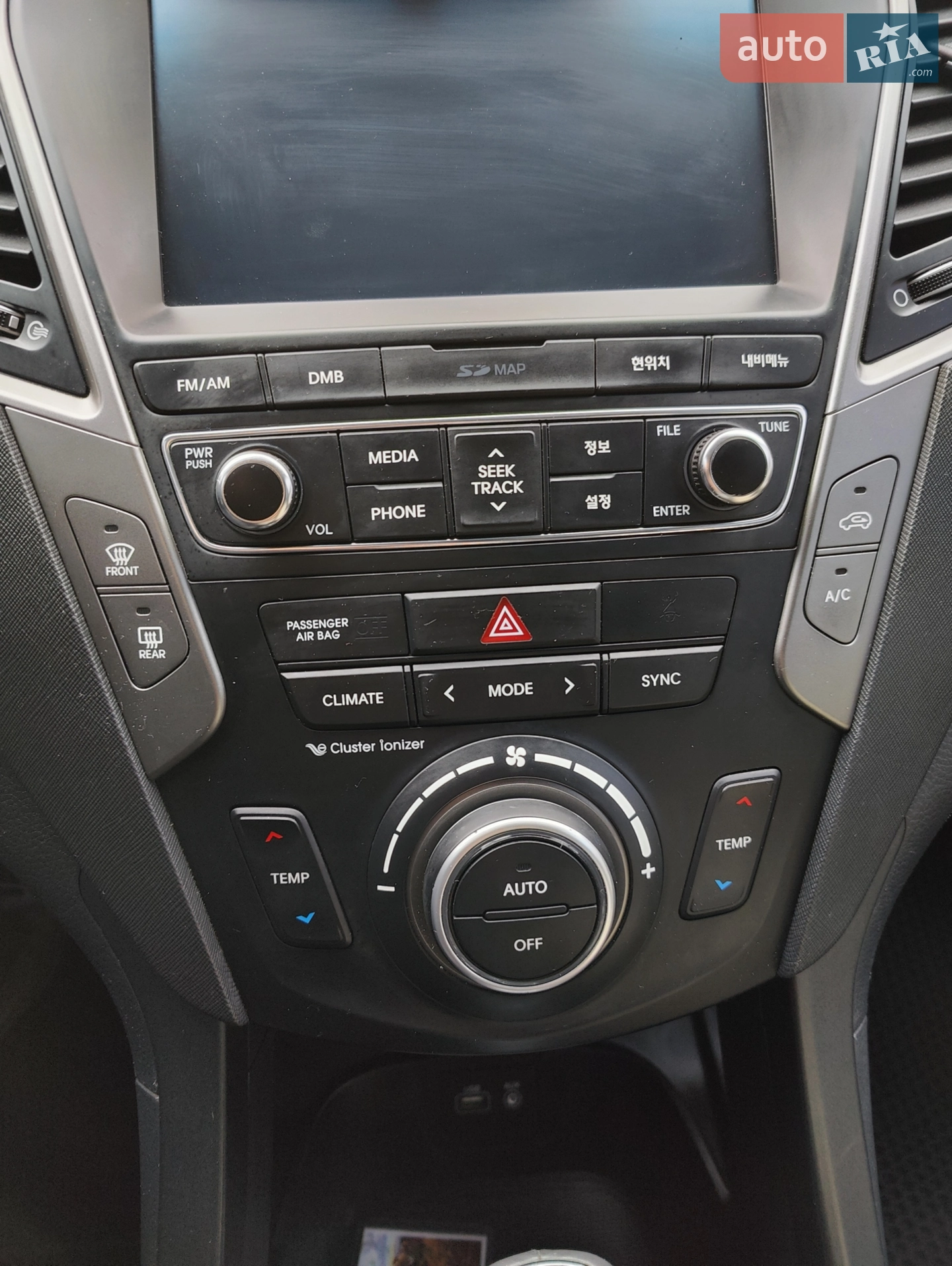 2015 Hyundai Santa Fe - мініатюра 31