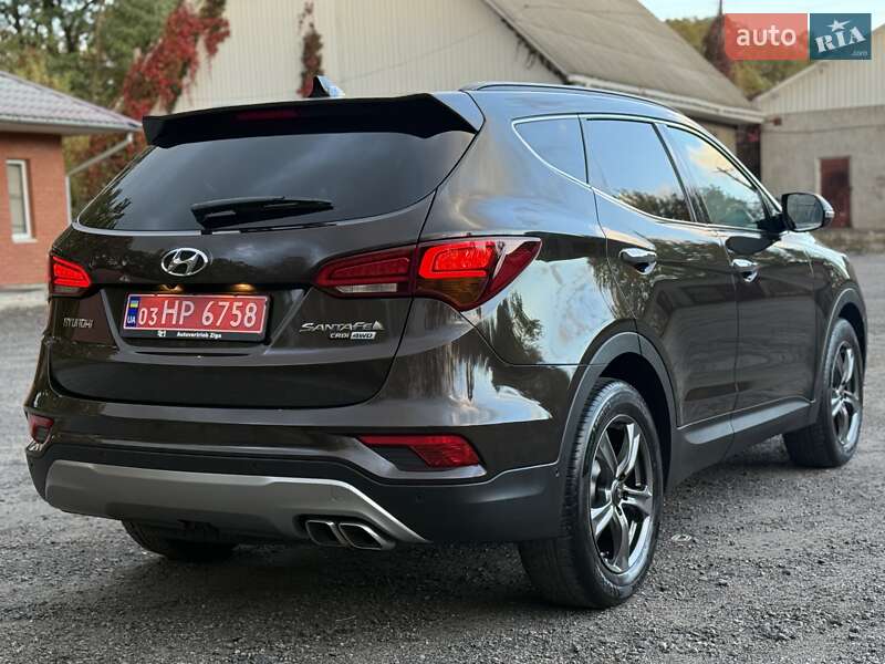 Внедорожник / Кроссовер Hyundai Santa FE 2016 в Гнивани