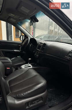 Позашляховик / Кросовер Hyundai Santa FE 2011 в 