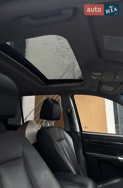 Позашляховик / Кросовер Hyundai Santa FE 2011 в 