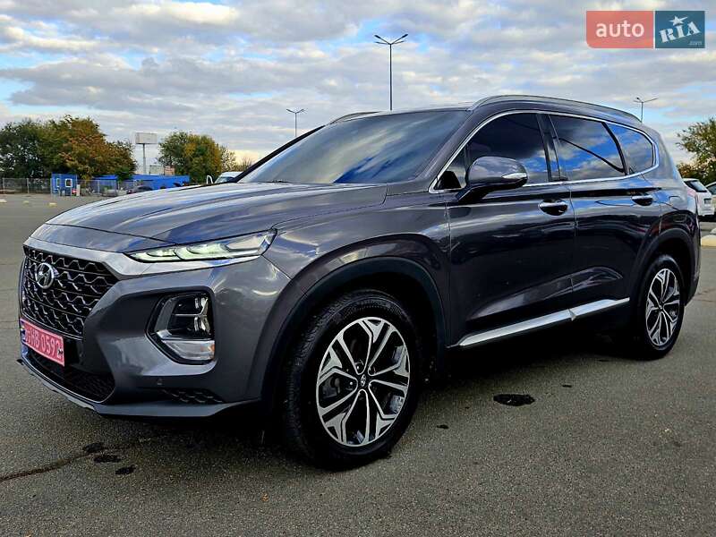 Внедорожник / Кроссовер Hyundai Santa FE 2018 в Днепре