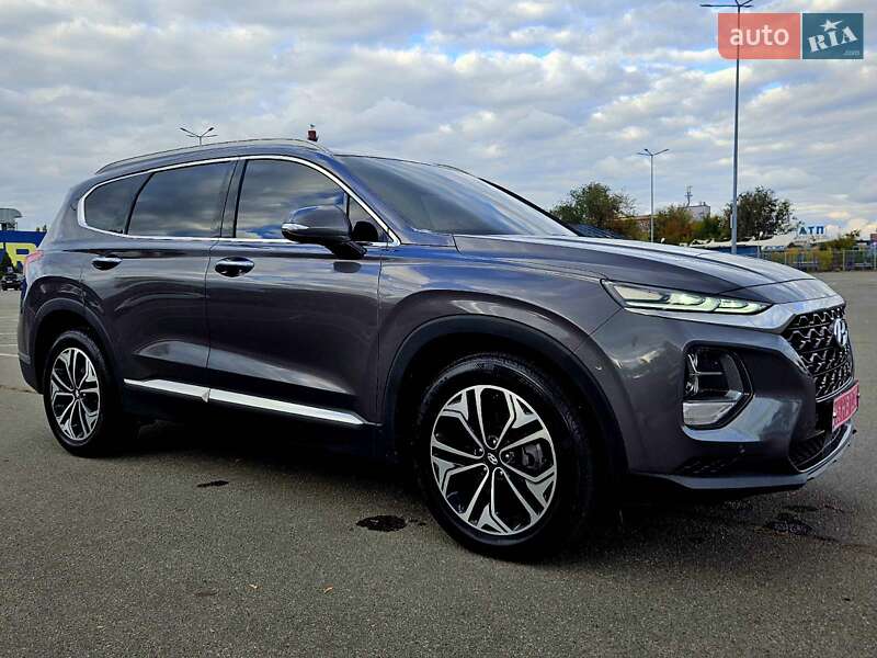 Внедорожник / Кроссовер Hyundai Santa FE 2018 в Днепре