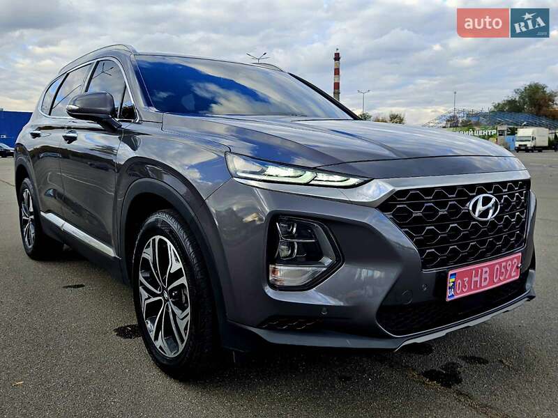 Внедорожник / Кроссовер Hyundai Santa FE 2018 в Днепре