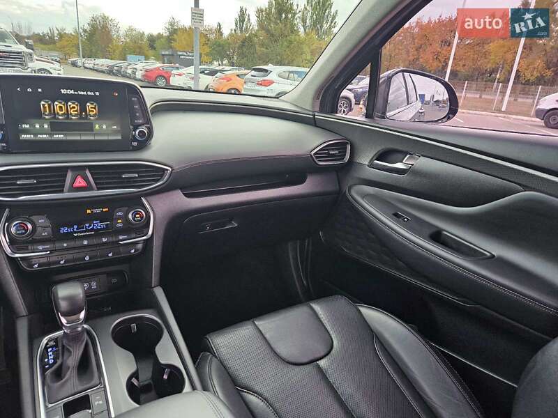 Внедорожник / Кроссовер Hyundai Santa FE 2018 в Днепре