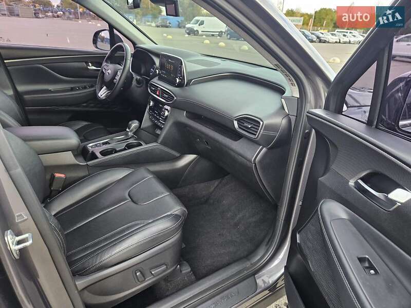 Внедорожник / Кроссовер Hyundai Santa FE 2018 в Днепре