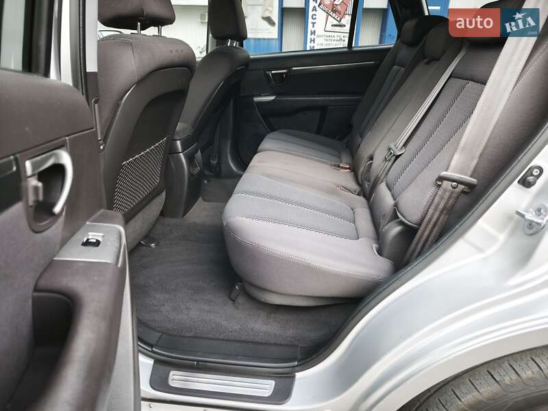 Внедорожник / Кроссовер Hyundai Santa FE 2010 в Ковеле