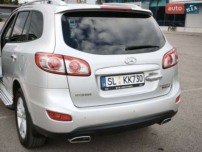 Внедорожник / Кроссовер Hyundai Santa FE 2010 в Ковеле