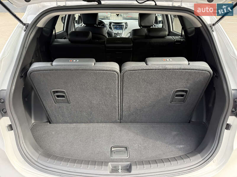 Внедорожник / Кроссовер Hyundai Santa FE 2014 в Ровно