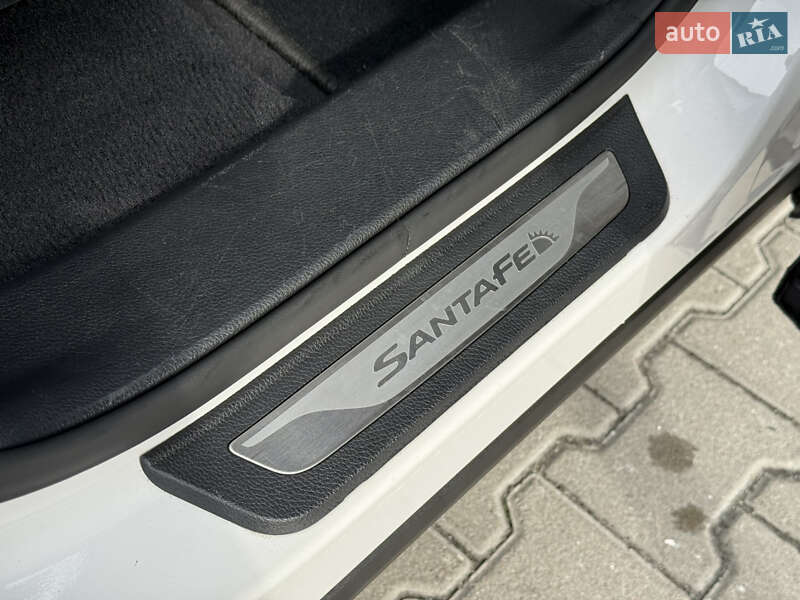 Внедорожник / Кроссовер Hyundai Santa FE 2014 в Ровно