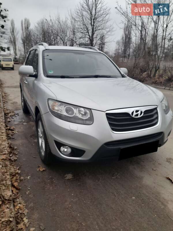 Позашляховик / Кросовер Hyundai Santa FE 2010 в Києві фото 13 Позашляховик / Кросовер Hyundai Santa FE 2010 в Києві