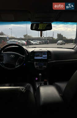 Внедорожник / Кроссовер Hyundai Santa FE 2011 в 